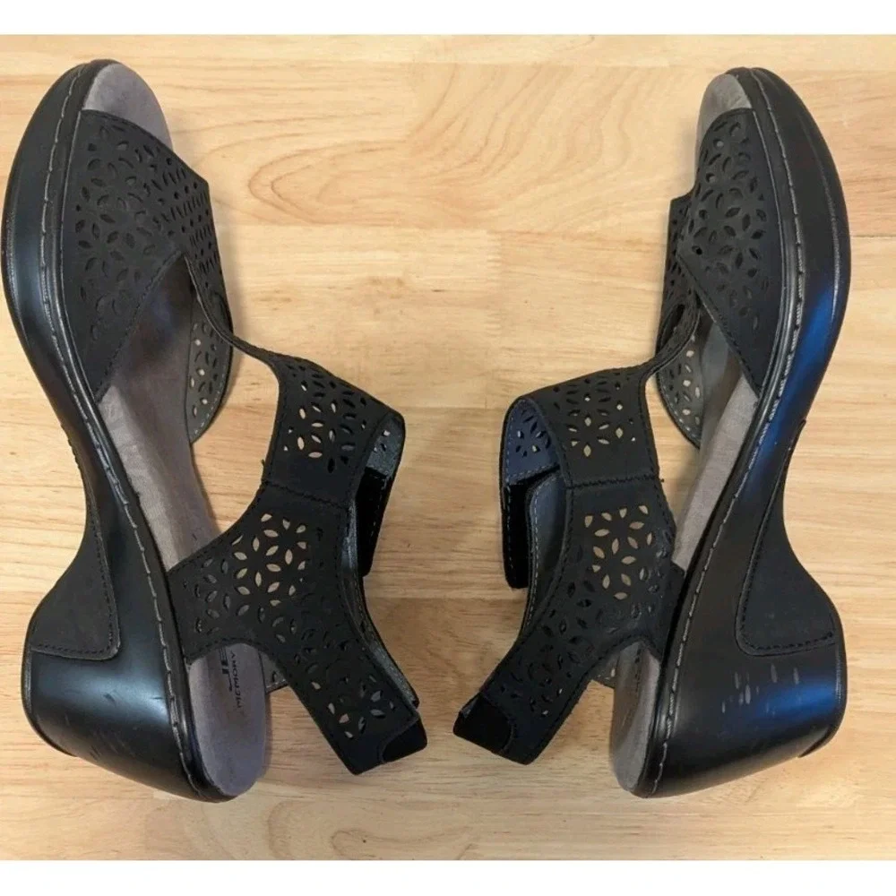 JBU By Jambu Sandals 7.5M Chloe Wedge Heels Laser Cut Black Vegan Leather Strap